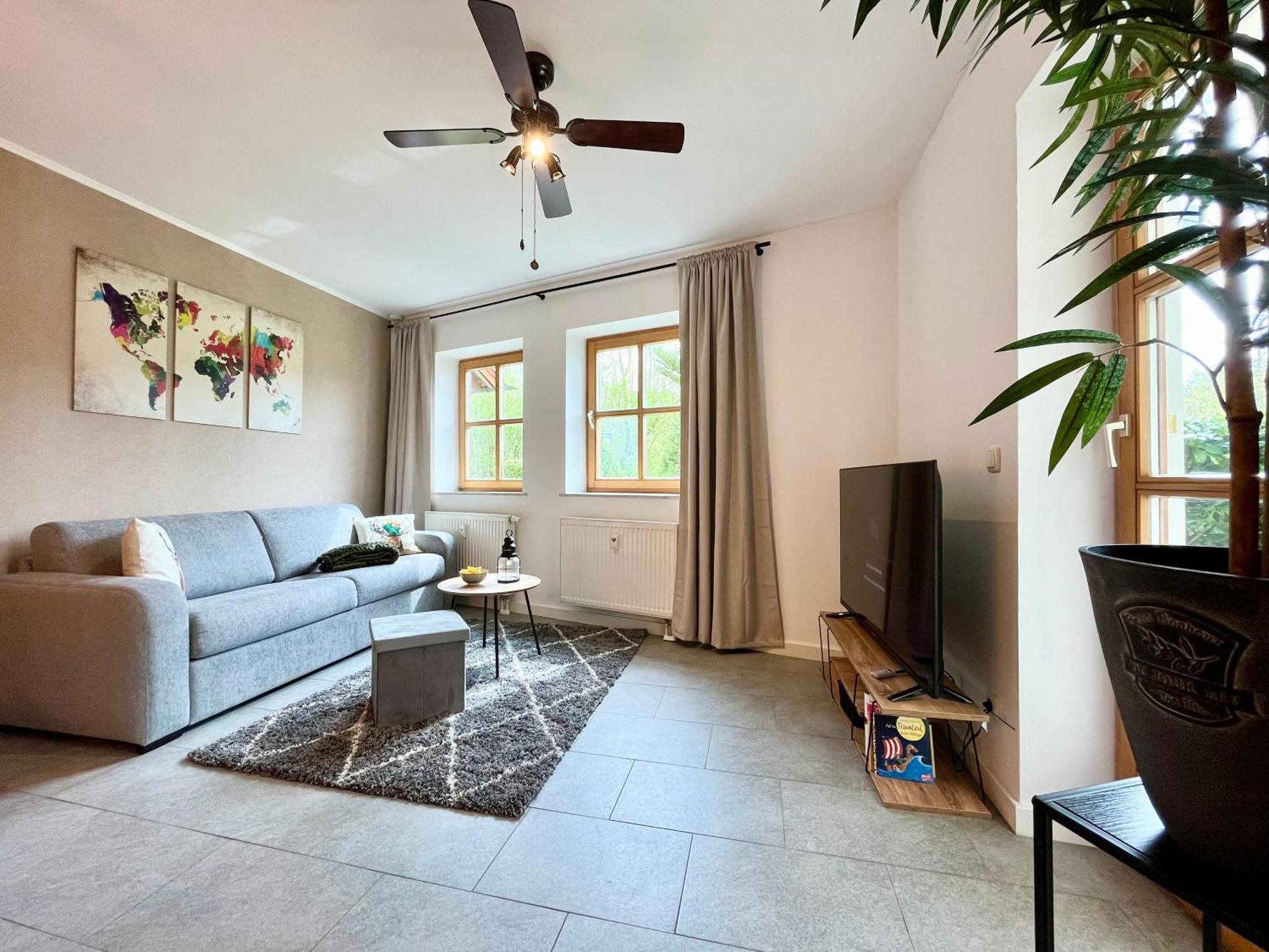 Gemuetliches Seeapartment Am Berg アルラッハ エクステリア 写真