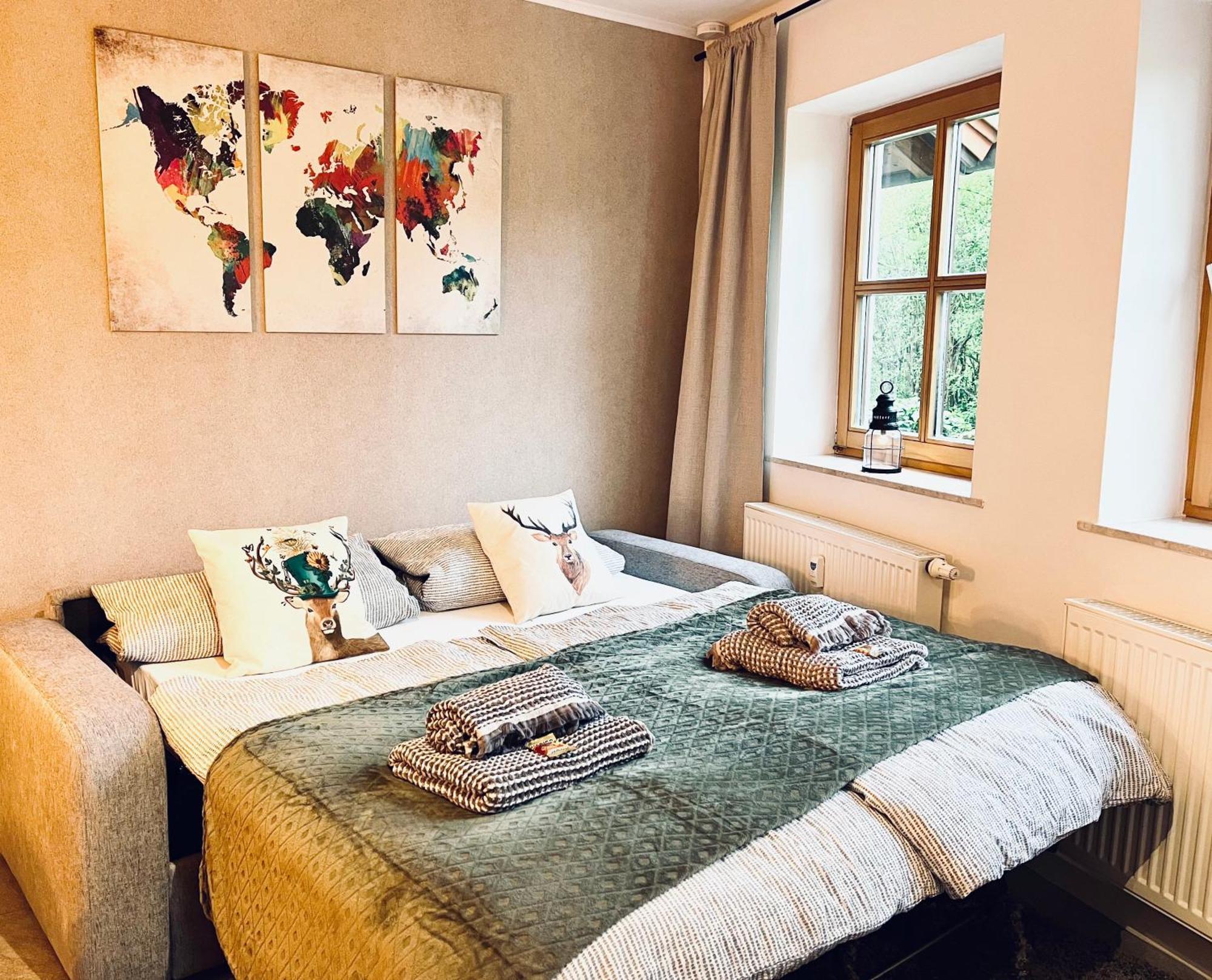 Gemuetliches Seeapartment Am Berg アルラッハ エクステリア 写真